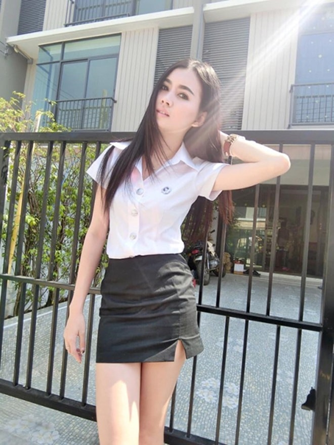 bi mat dang sau 2 bo dong phuc nu sinh goi cam nhat the gioi hinh anh 4